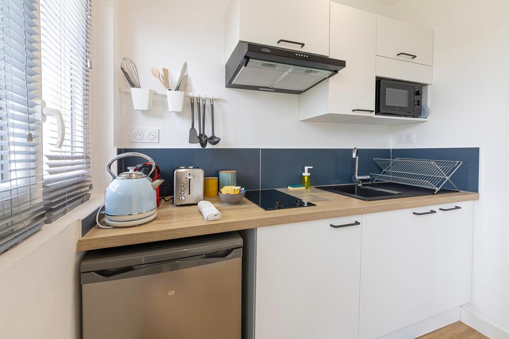 Ferienwohnung Le Yellow, Studio Renove, Tout Confort, Jardin Saint-Jacques-de-la-Lande Exterior foto
