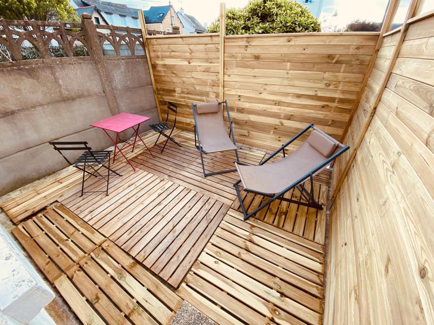Ferienwohnung Le Yellow, Studio Renove, Tout Confort, Jardin Saint-Jacques-de-la-Lande Exterior foto